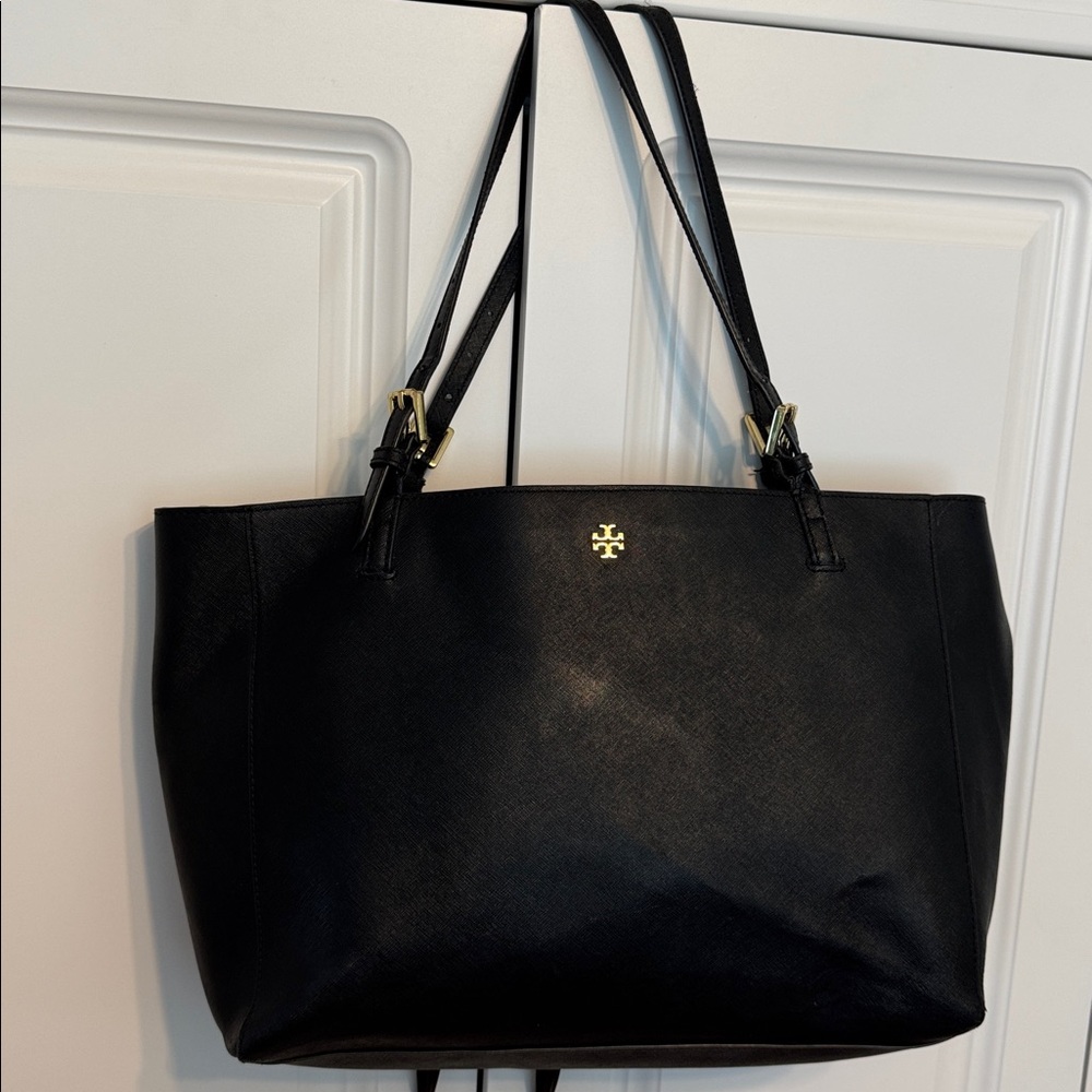 Tory Burch York Buckle Tote - Picture 9 of 10